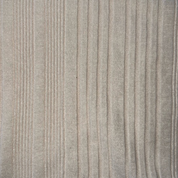 Turtleneck Sweater Set - White, Cream, Brown - Picture 9 of 10